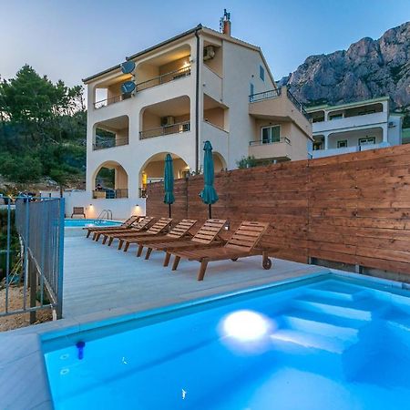 מאקרסקה Apartments Fiona - Away From City Crowds מראה חיצוני תמונה