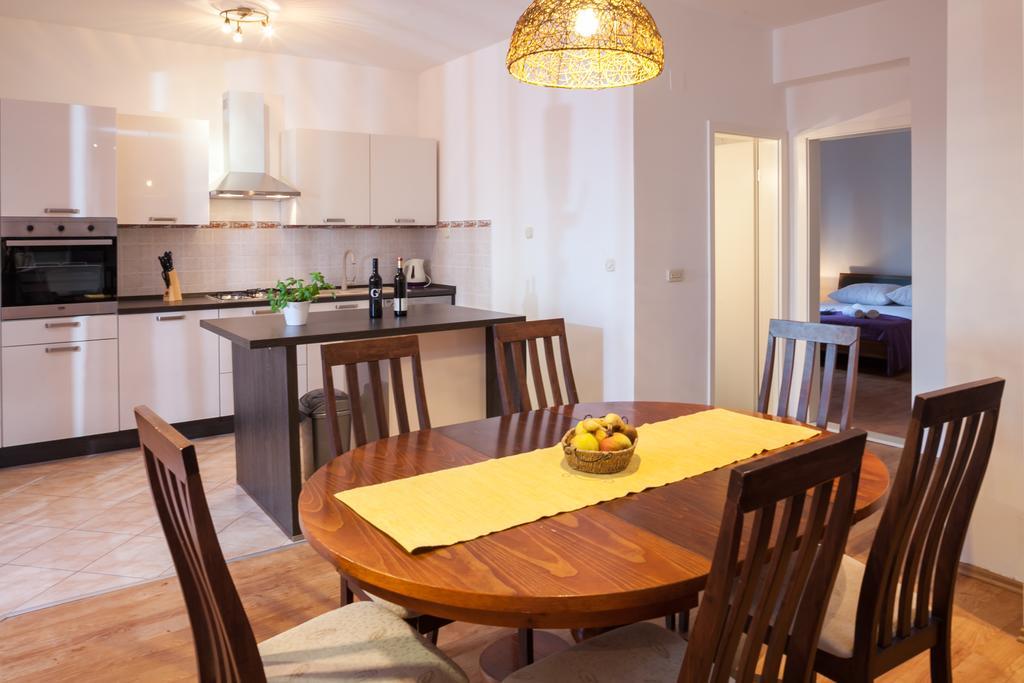 מאקרסקה Apartments Fiona - Away From City Crowds חדר תמונה